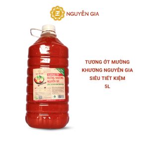 Tương Ớt Mường Khương Siêu Tiết Kiệm Nguyễn Gia 5L