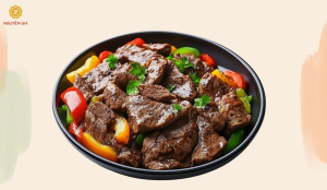 Nêm nếm lại cho vừa miệng, tắt bếp và dùng nóng với cơm trắng