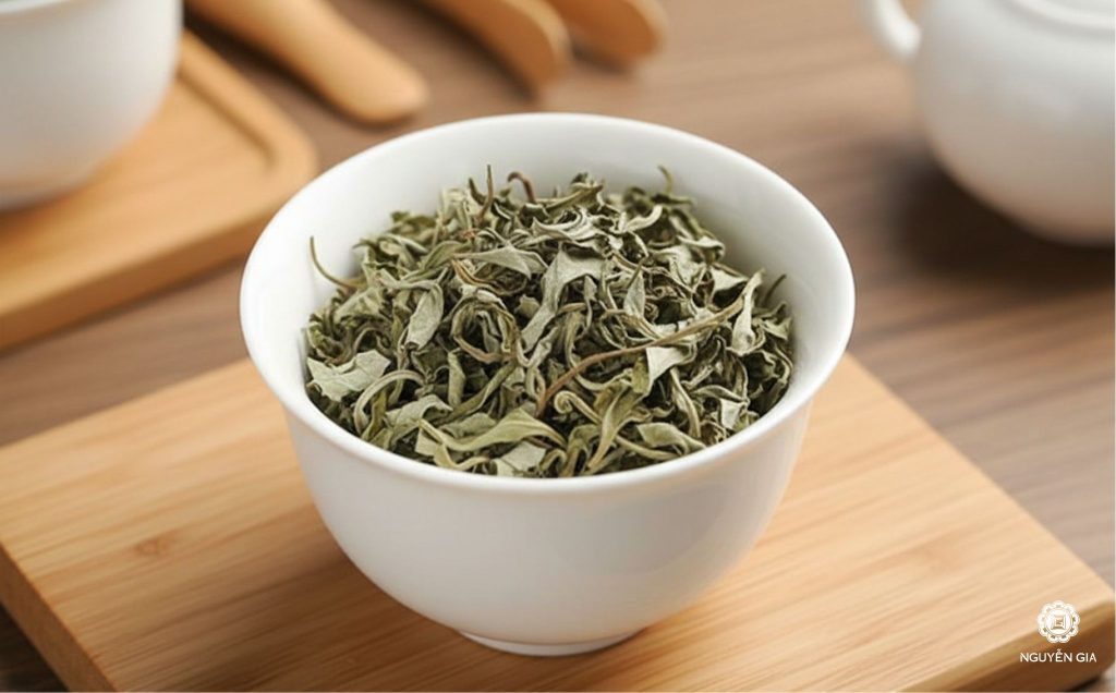 Điểm danh các công dụng và cách làm ngải cứu khô tại nhà