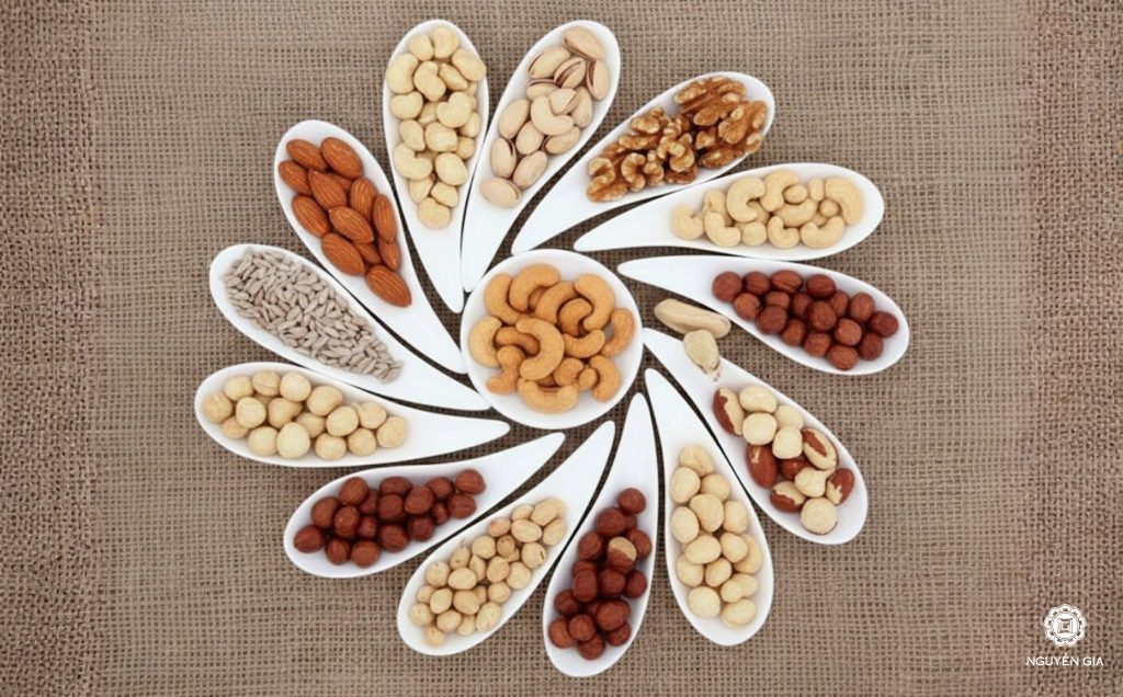 Giá trị dinh dưỡng các loại hạt và gợi ý cách bổ sung an toàn